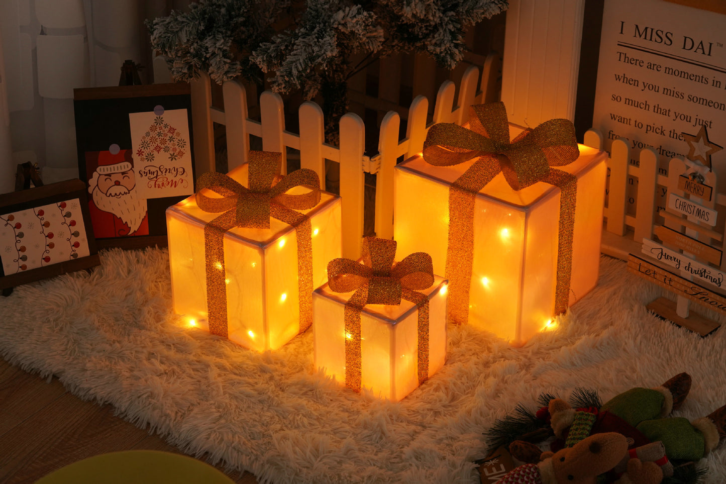 Remote Control Christmas Gift Box Lights – Three-Piece LED Holiday Decoration Set