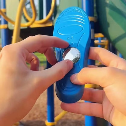 Smart Shoe Insoles – Hidden AirTag Holder for Kids & Seniors