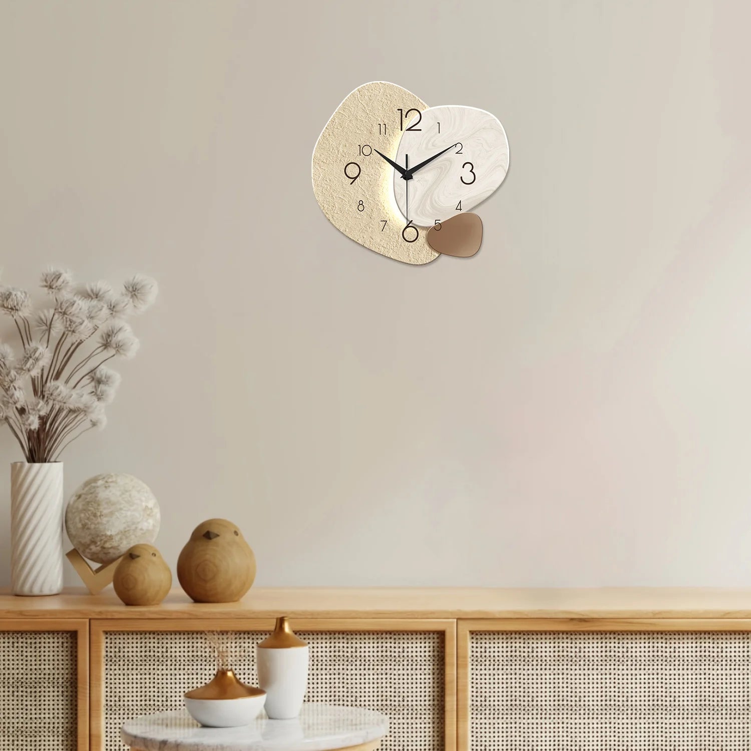 Modern Simple Wall Clock – Silent Quartz Bedroom & Living Room Decorative Clock | Home Echo