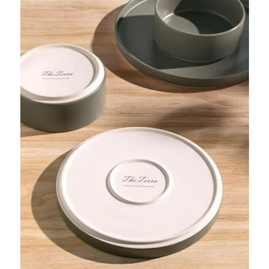 Handmade Ceramic Dinnerware Set for 6 – 18-Piece Matte Green Reactive Glaze Plates & Bowls | Home Echo